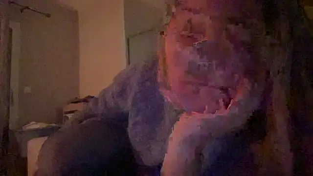 Snapshot of Ninafrisson chatting on 02.10.26 Ninafrisson online show from 02.10.26