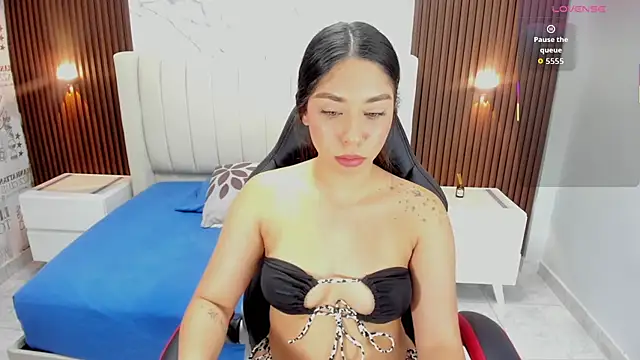 Snapshot of JULIETA_DOWSE chatting on 02.20.26 JULIETA DOWSE online show from 02.20.26