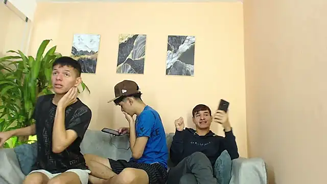 Snapshot of DesiresOfOlympus_ chatting on 02.16.26 DesiresOfOlympus online show from 02.16.26