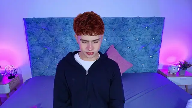 Snapshot of ryan_onFire chatting on 02.05.26 ryan onFire online show from 02.05.26