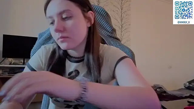 Snapshot of Holy_Kveta chatting on 02.04.26 Holy Kveta online show from 02.04.26