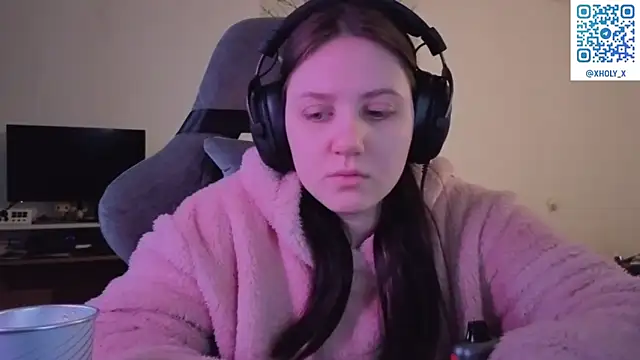 Snapshot of Holy_Kveta chatting on 02.07.26 Holy Kveta online show from 02.07.26