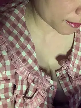 Snapshot of Star-sweet01 chatting on 03.04.26 Star-sweet01 online show from 03.04.26