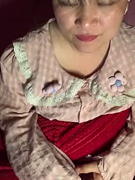 Snapshot of Star-sweet01 chatting on 03.11.26 Star-sweet01 online show from 03.11.26