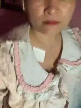 Snapshot of Star-sweet01 chatting on 03.12.26 Star-sweet01 online show from 03.12.26