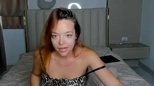 Snapshot of stellaa_quenn chatting on 03.18.26 stellaa quenn online show from 03.18.26