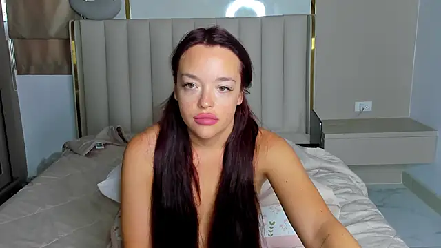 Snapshot of stellaa_quenn chatting on 06.10.26 stellaa quenn online show from 06.10.26