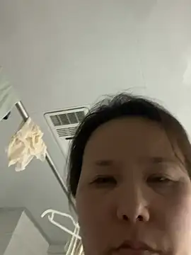 Snapshot of Youyou_12 chatting on 02.10.26 Youyou 12 online show from 02.10.26