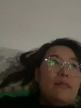 Snapshot of Youyou_12 chatting on 02.13.26 Youyou 12 online show from 02.13.26