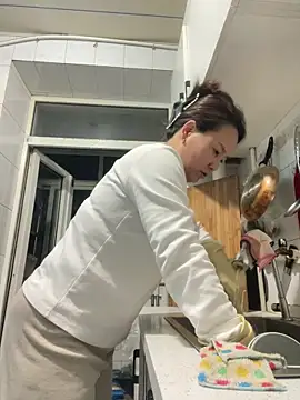 Youyou 12 online show from 03.23.26