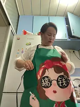 Youyou 12 online show from 04.12.26