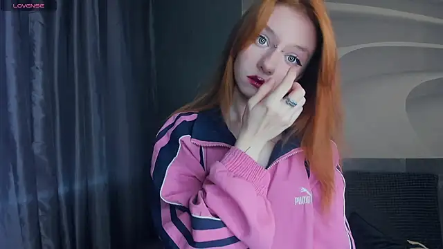 TarynPalek online show from 07.06.26