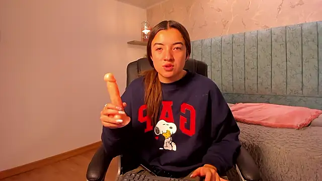 Tara Parker online show from 02.21.26