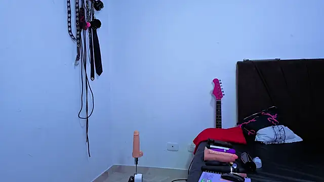 Iam kimh online show from 02.26.26