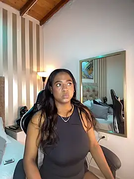 amara queen  online show from 05.26.26