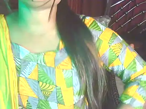Snapshot of Nusrat_Faria chatting on 05.17.26 Nusrat Faria online show from 05.17.26