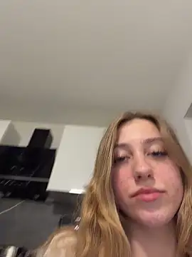 romyxxs online show from 04.10.26