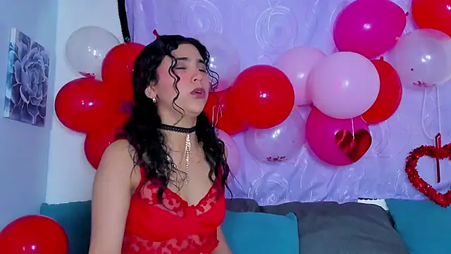 Snapshot of LunaLith chatting on 02.14.26 LunaLith online show from 02.14.26