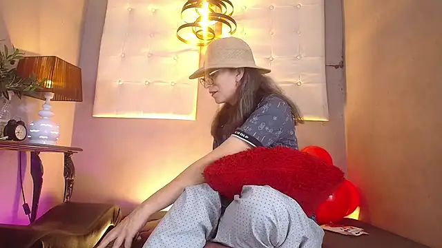 Snapshot of laurasofia45 chatting on 03.07.26 laurasofia45 online show from 03.07.26