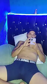 junior men22 online show from 02.11.26