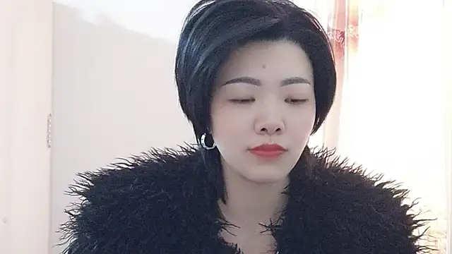 Snapshot of Nikishine chatting on 02.17.26 Nikishine online show from 02.17.26