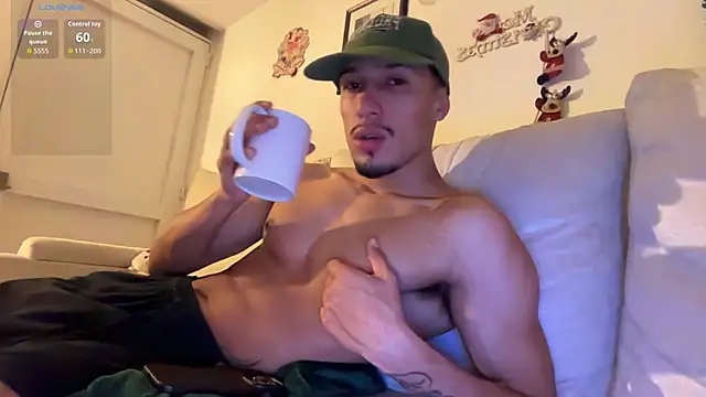 Snapshot of rafael_stone11 chatting on 02.16.26 rafael stone11 online show from 02.16.26