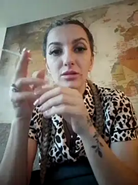 LannaQuinn online show from 02.02.26