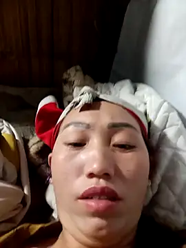 hot-luna- online show from 02.04.26