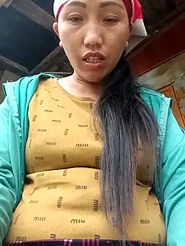 hot-luna- online show from 05.08.26