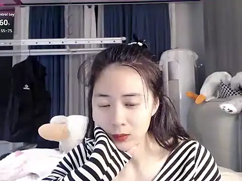 Tsuki-y online show from 02.22.26