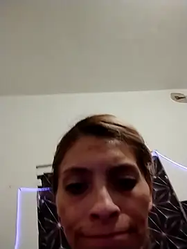 amairany27 online show from 04.25.26