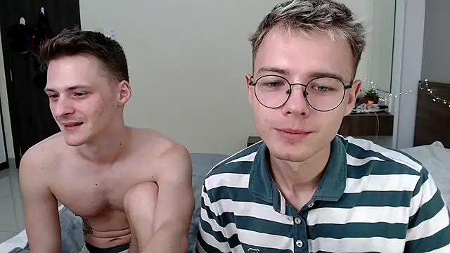 NikiKerryCum online show from 03.19.26