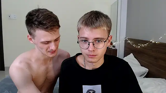 NikiKerryCum online show from 03.29.26