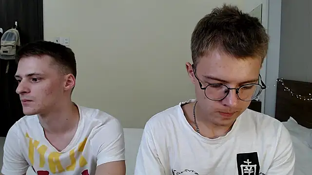 NikiKerryCum online show from 04.10.26