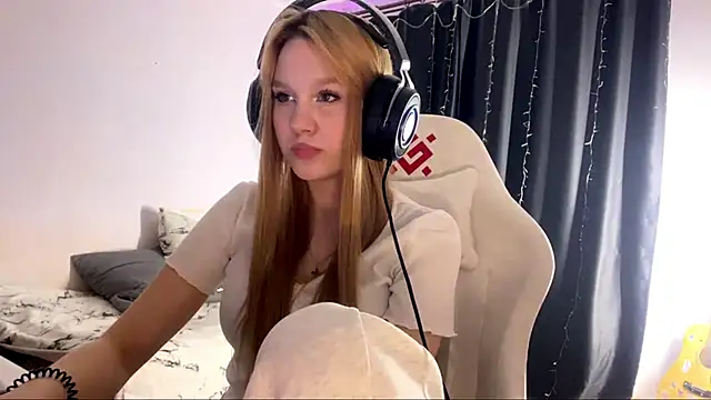 axin burnell online show from 03.24.26