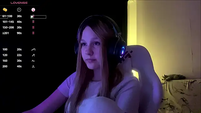 axin burnell online show from 06.17.26