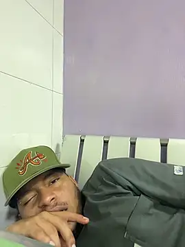 Snapshot of Danny_black11 chatting on 03.08.26 Danny black11 online show from 03.08.26