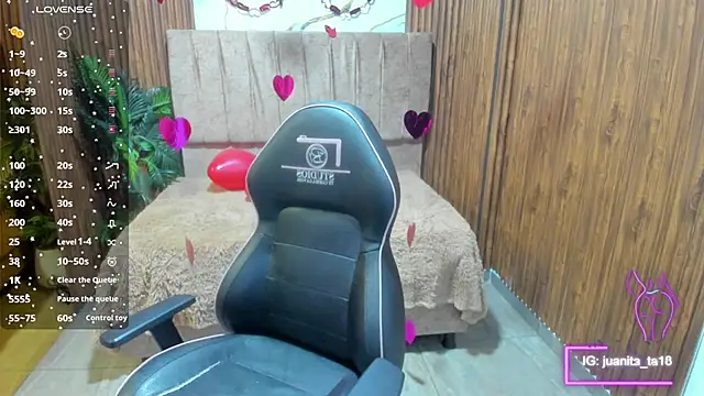 Snapshot of Athenaa_tay chatting on 02.14.26 Athenaa tay online show from 02.14.26