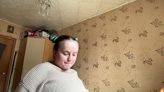 Bubblegum Tempt online show from 03.15.26