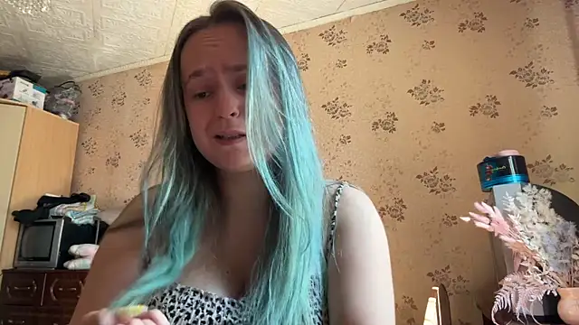 Bubblegum Tempt online show from 03.28.26