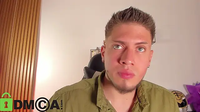 SebastianMaximoff  online show from 04.01.26