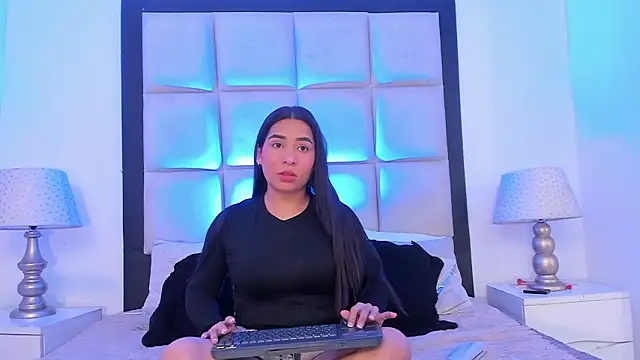 SussyFox online show from 02.11.26