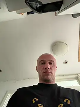 Snapshot of michaarMichaels chatting on 05.03.26 michaarMichaels online show from 05.03.26