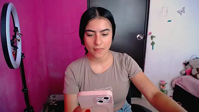 charlotte petit  online show from 04.11.26