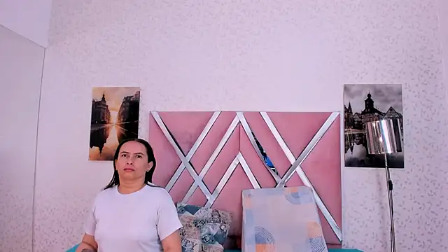 natasha and zoe online show from 03.01.26