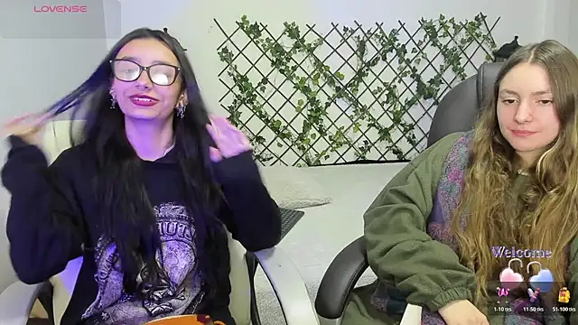 Snapshot of nana__rousse chatting on 02.14.26 nana rousse online show from 02.14.26