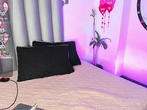 Miaa-Foxx online show from 03.16.26