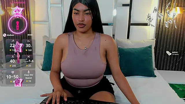  luna rossee  online show from 02.21.26