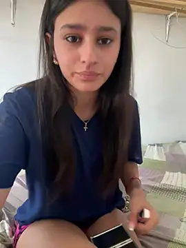 Snapshot of madison90 chatting on 02.02.26 madison90 online show from 02.02.26