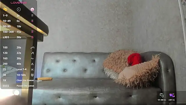 scarlettqueenx online show from 04.10.26